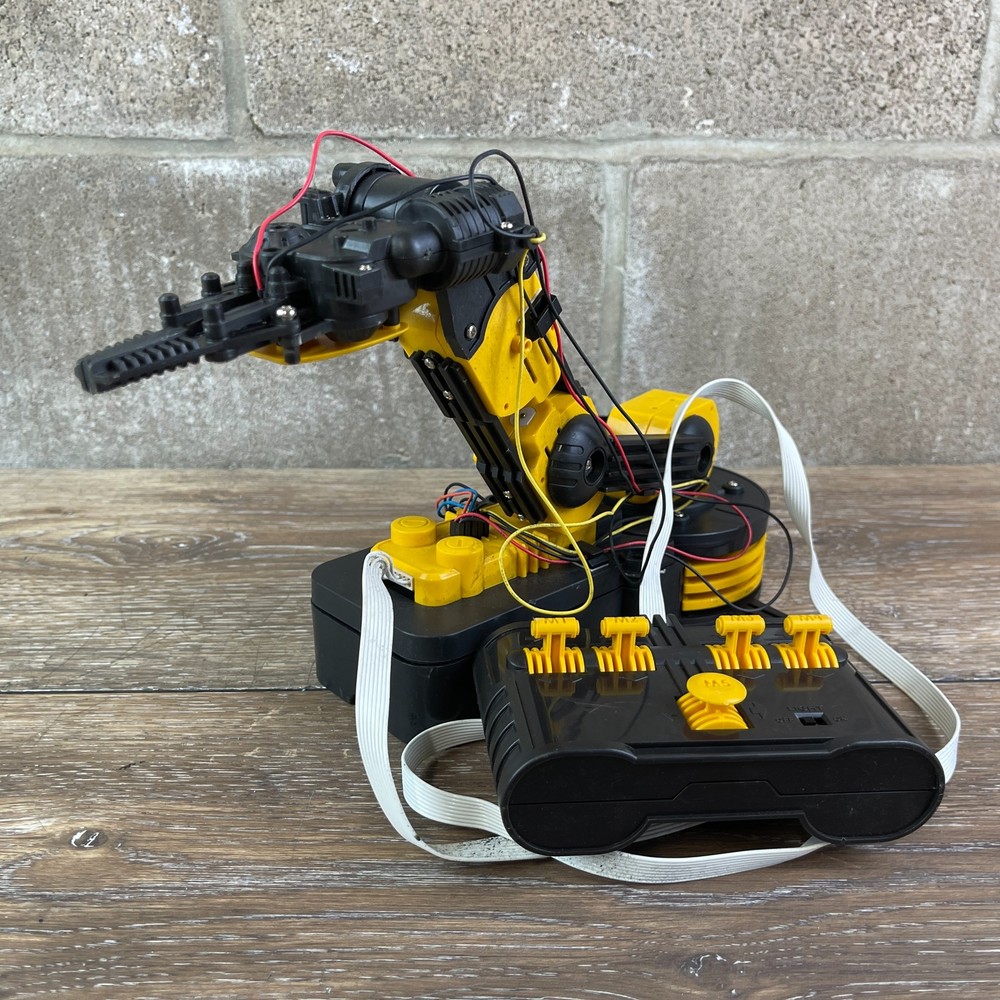 Black/Yellow Robotic Arm Edge Kit With Wired Controller with remote