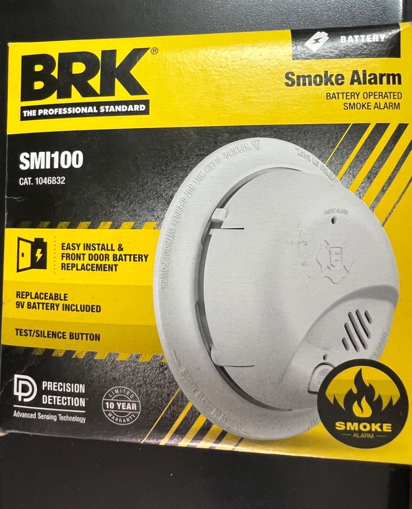 BRK SMI100 Battery-Powered Ionization Smoke Detector 2202