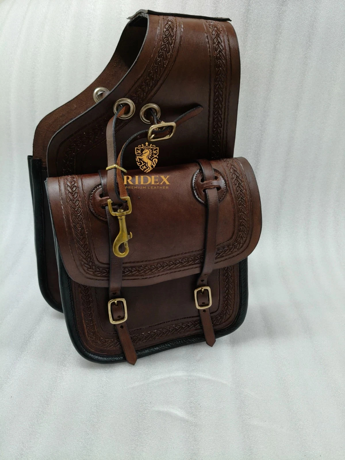 Attractive Brown Leather Western Tooled Saddle Bag For Horse.