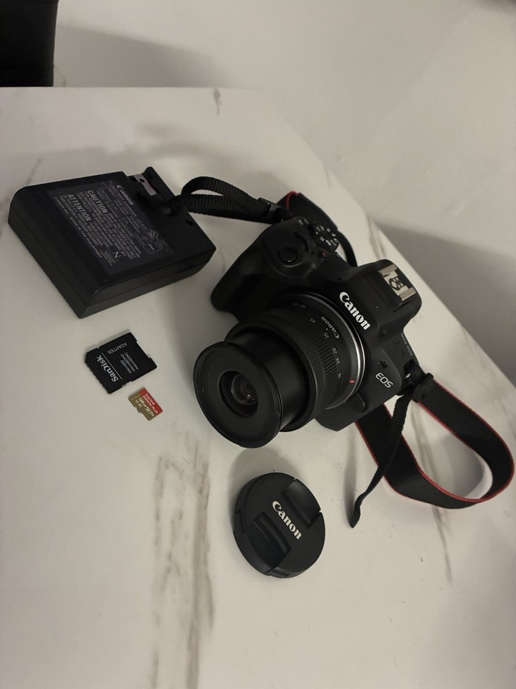 Canon EOS100 plus 128 GB SD Card