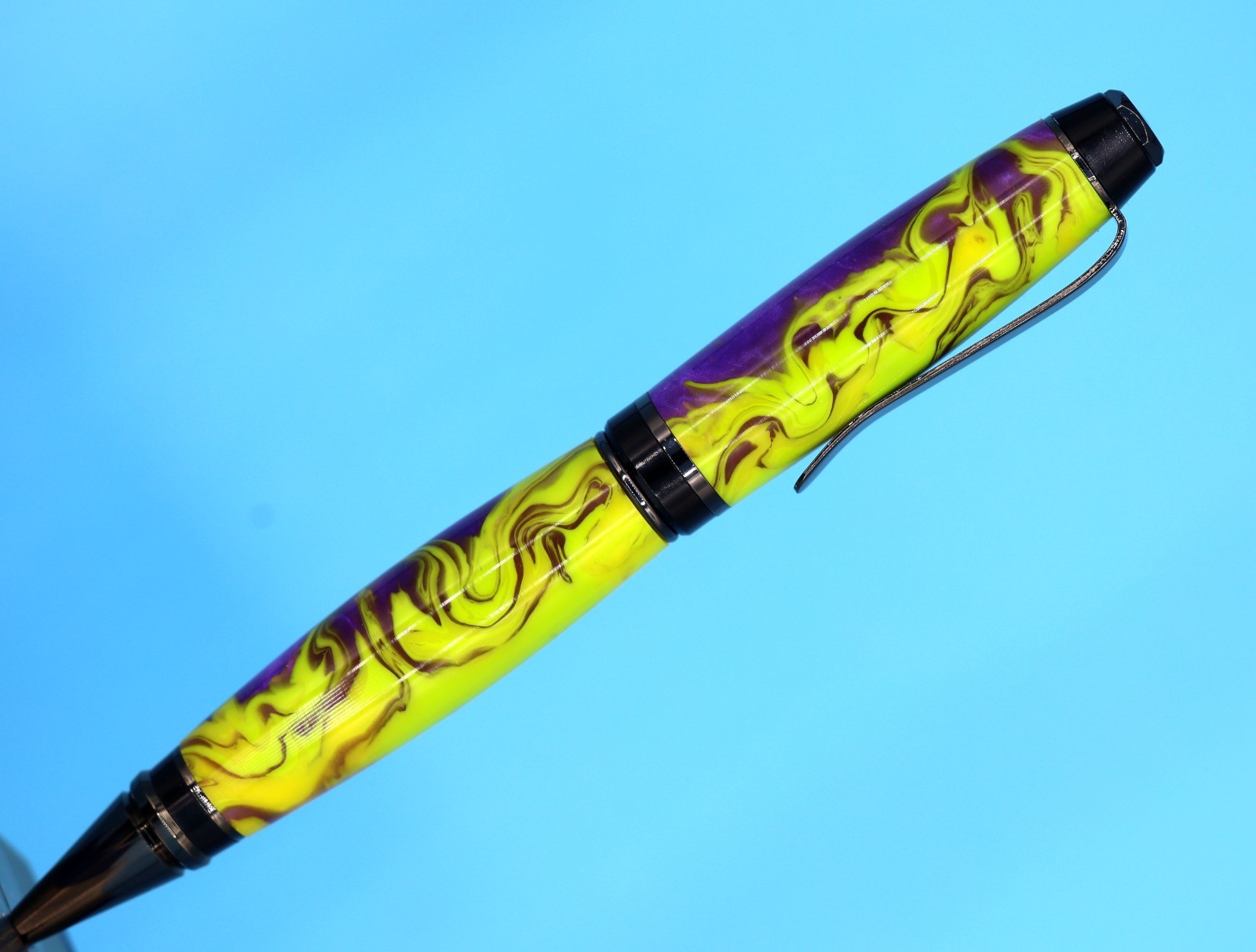 Classic Handmade Cigar Ballpoint Pen – Gunmetal with Goosebumps Color #112