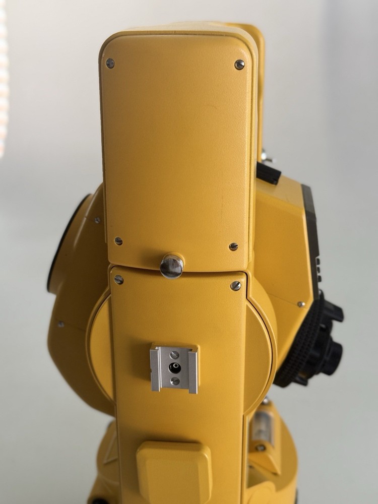 Topcon GTS-2B Total Station ~ Case, Controller, & Accessories - Untested, As-Is