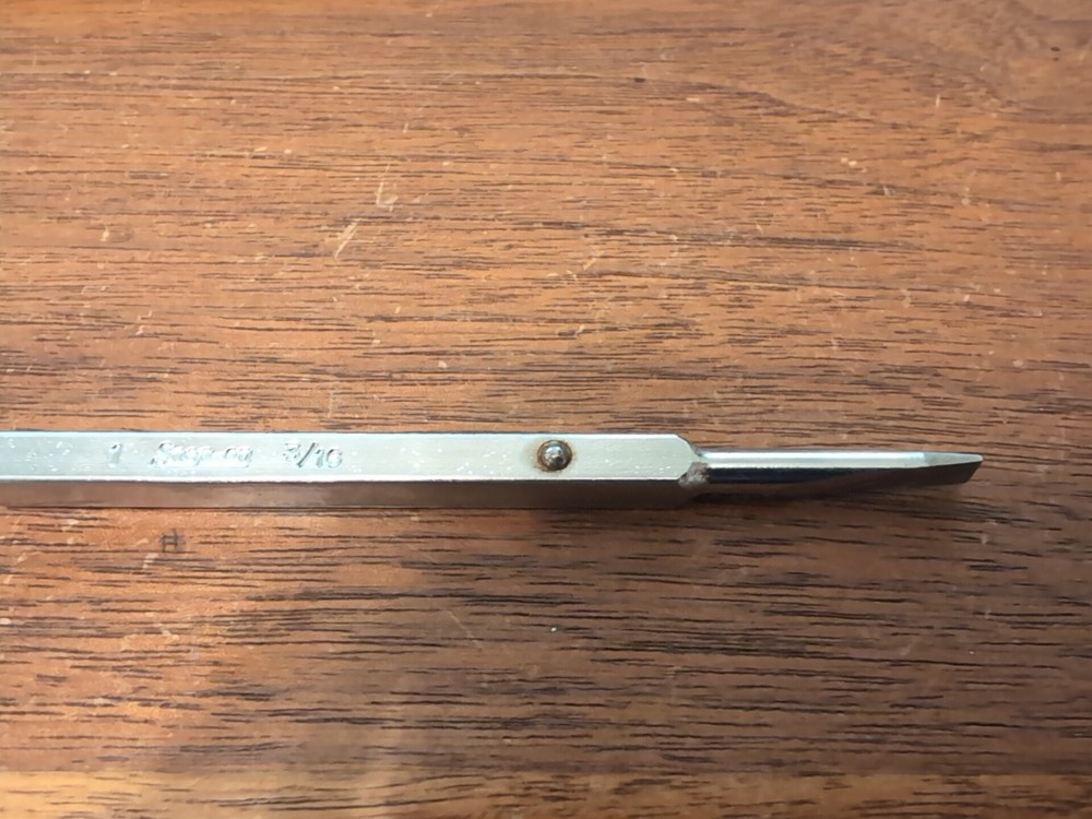 Snap-On Tools SSDD44 1A 3/16" Flat & #1 Phillips Screwdriver Bit.