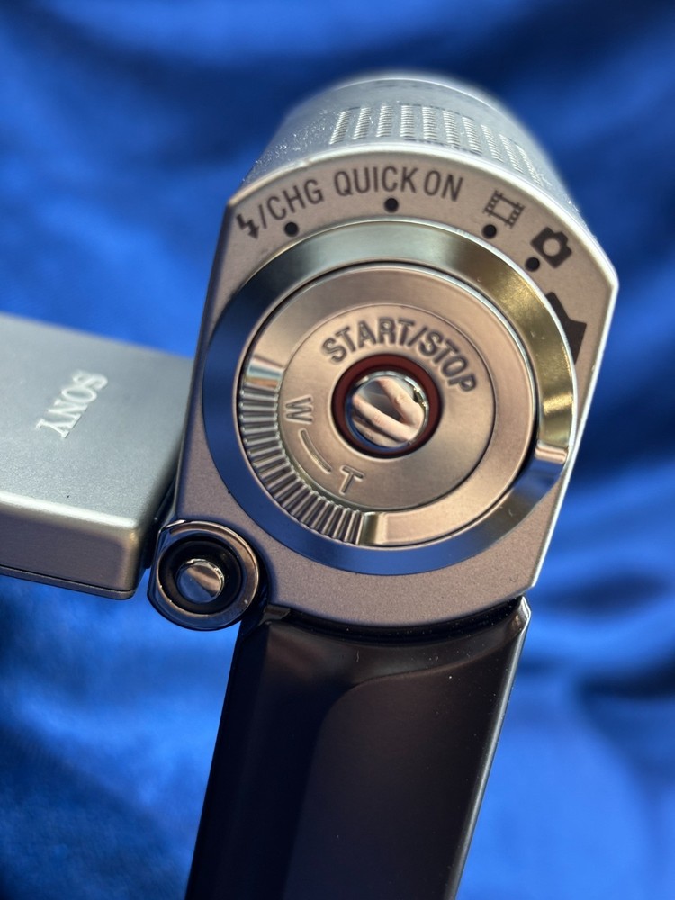 Sony Handycam HDR-TG3E / Only Camera/Working