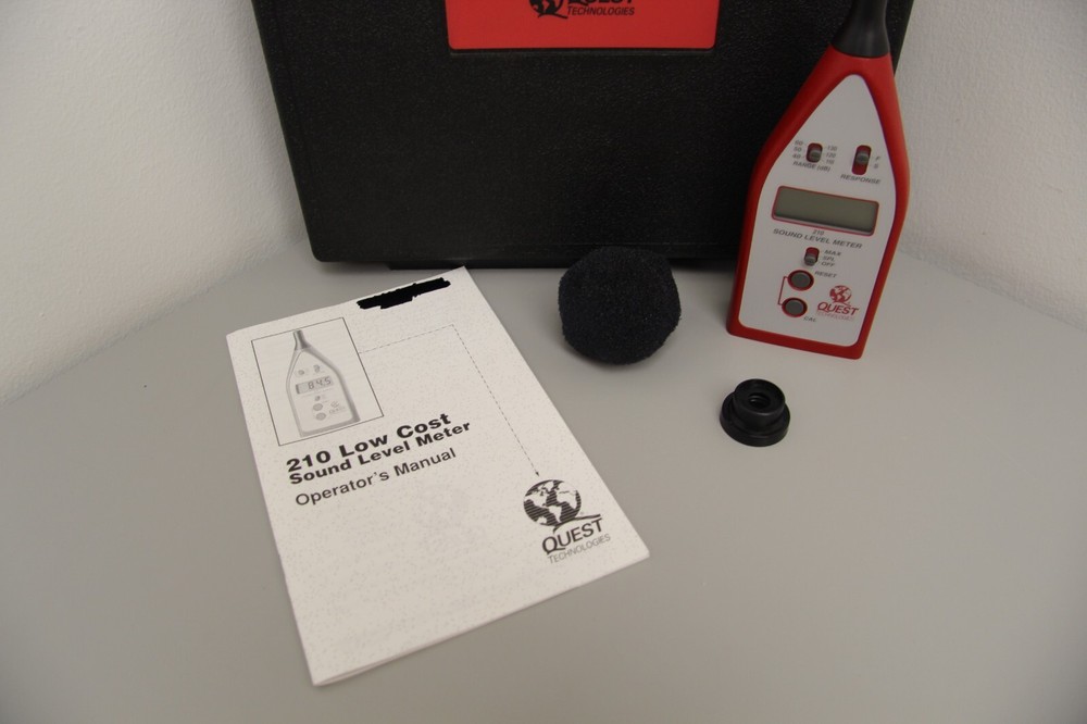 Quest Technologies 210 Sound Level Meter Nice Condition Fully Tested