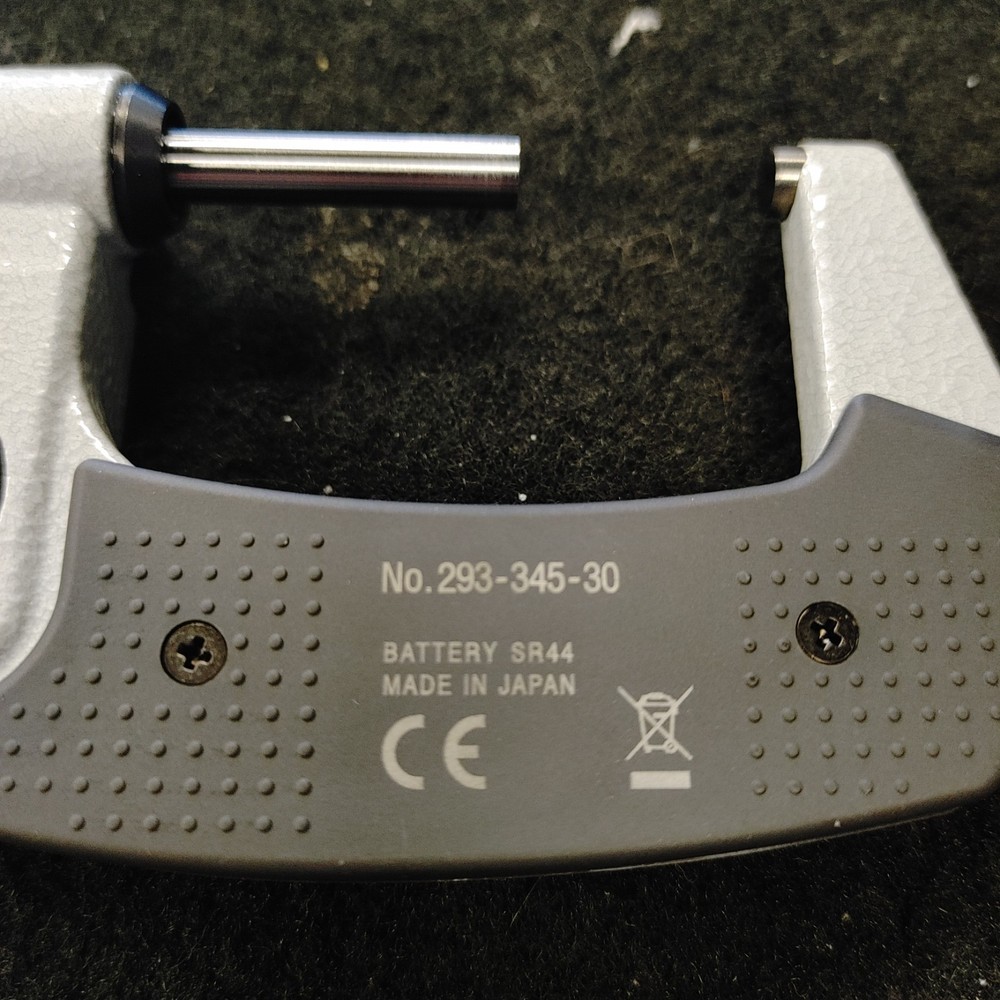 Mitutoyo MDC-2 (293-345-30) Calipers
