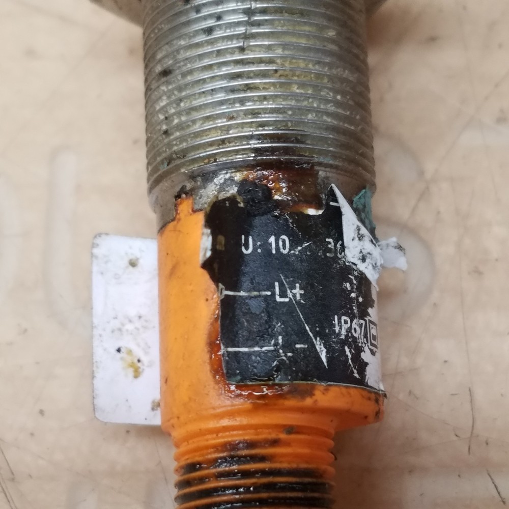 IFM OG5095 Proximity Sensor - USED