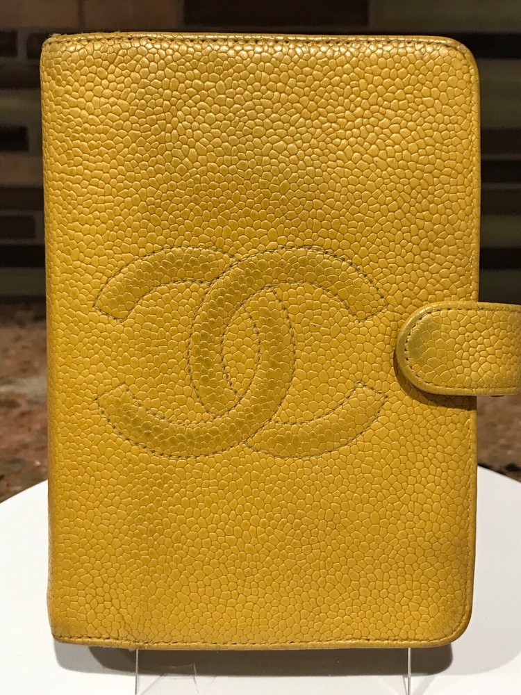 CHANEL CC Caviar Leather Agenda