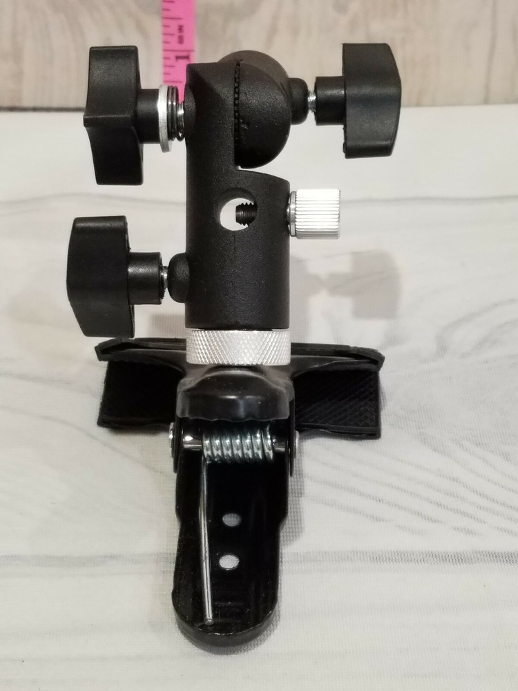 STUDIO REFLECTOR ADJUSTABLE ANGLE CLAMP FITS 9880 READ
