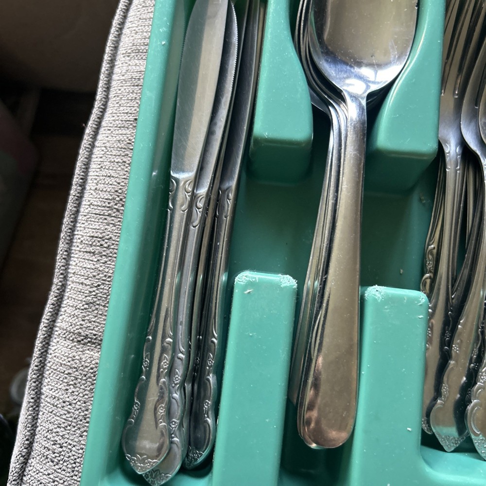 VINTAGE Mostly MCM EKCO ETERNA HANDLE STAINLESS SILVERWARE