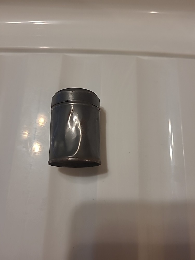 Vintage american empty snuff tin
