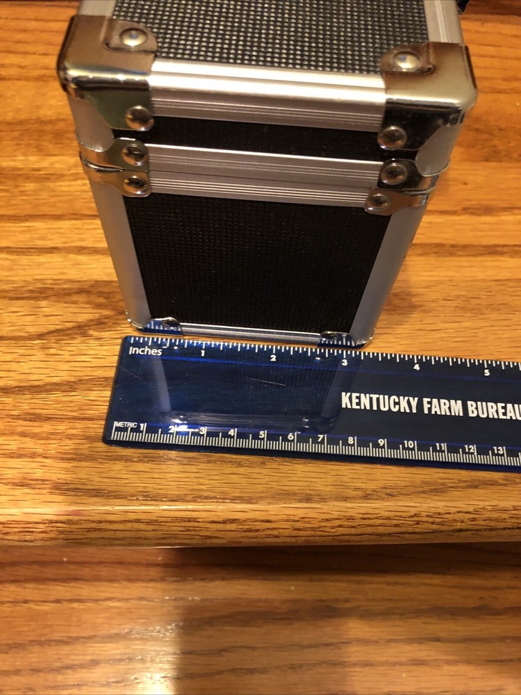 Vaults Locking Black 3x5 Card Box New With Two Keys