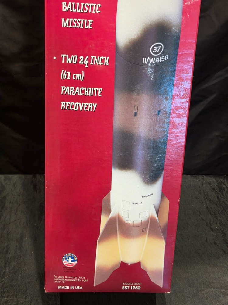 Estes V-2 Flying Model Rocket Kit 1/19 Scale Skill Level 4 EST 1952