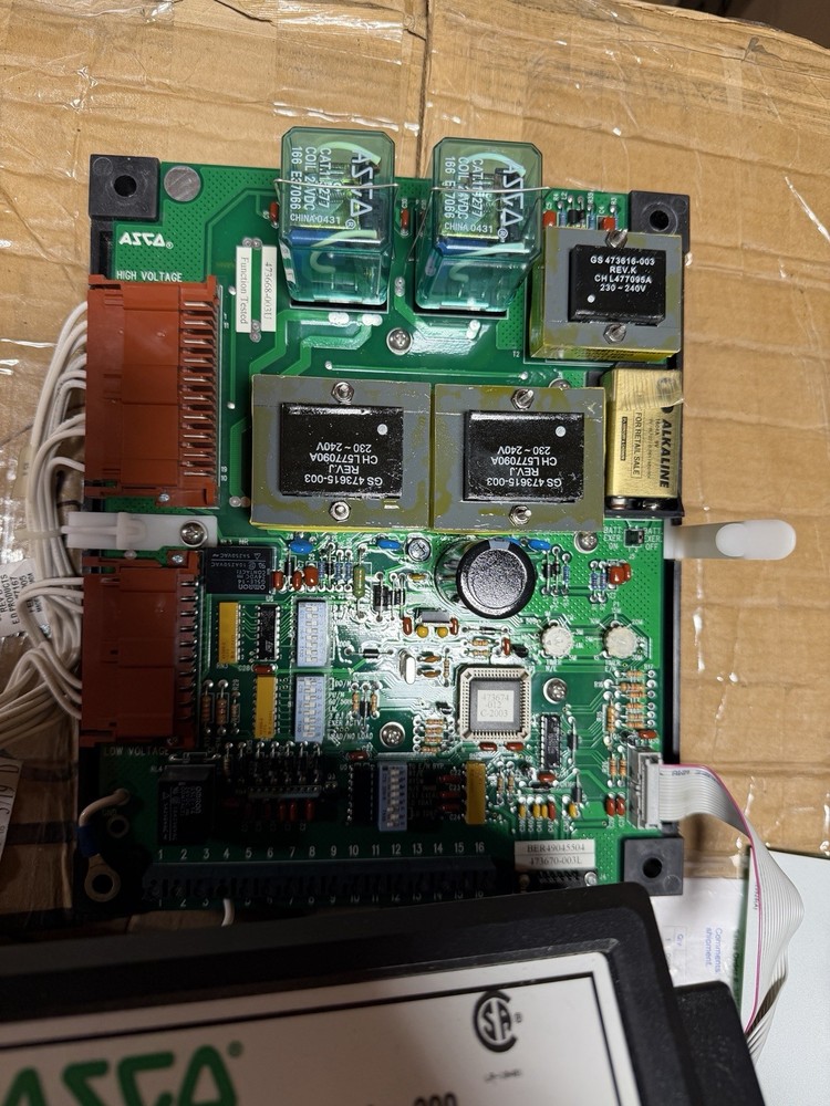 ASCO Series 300 Automatic Transfer Switch 200A Automatic D00300020200F1XF