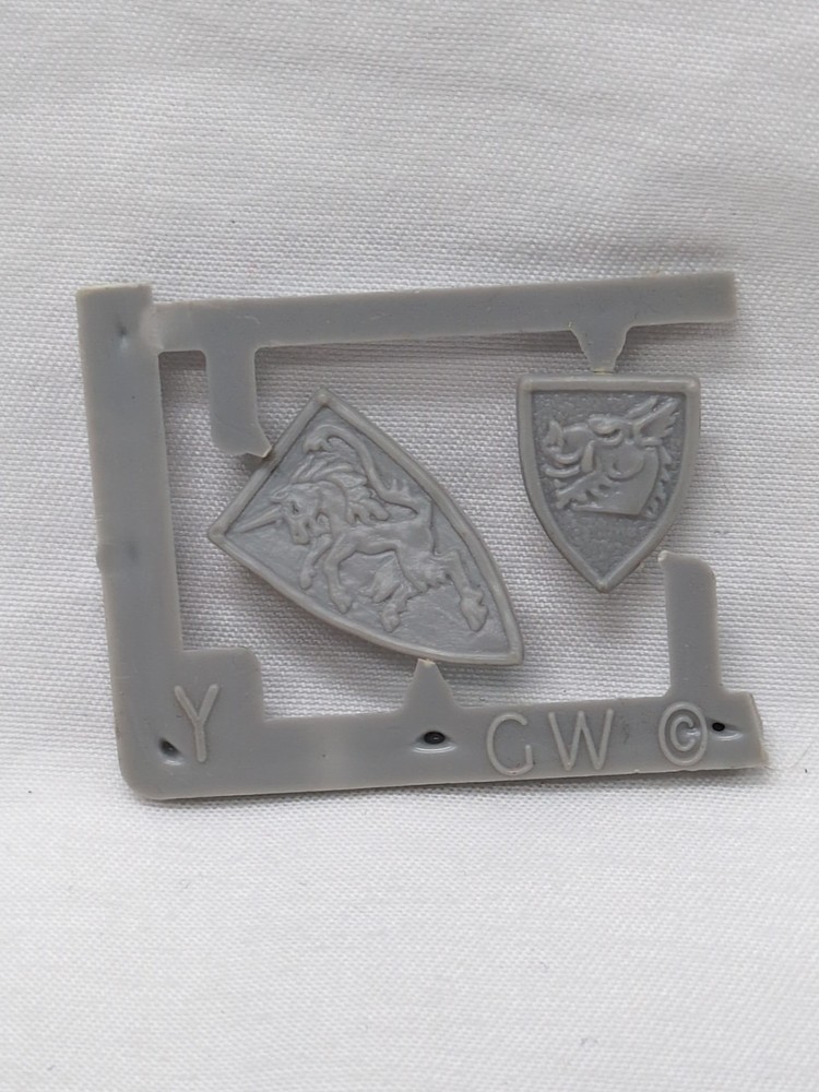 (2) Warhammer Fantasy Battles Empire Shield Bits
