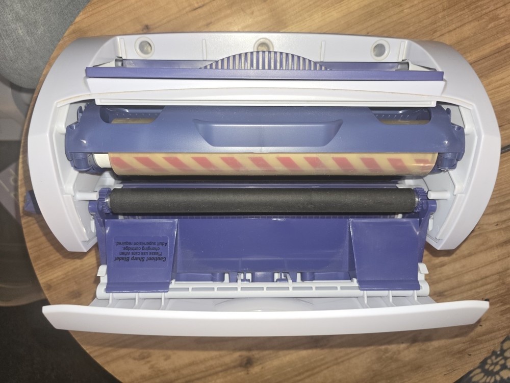 XYRON Model 900 Laminator Machine - Untested