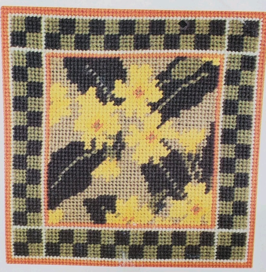 Cleopatra's Needle WILD PRIMROSE Needlepoint Kit