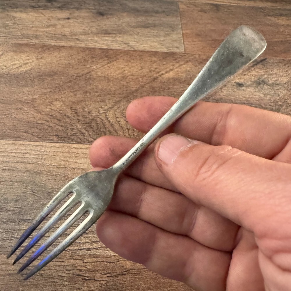Rogers & Bro Silverplated Fork Lorne Pattern Circa 1918