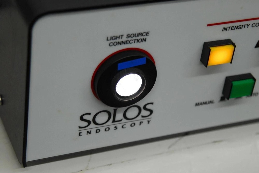 Solos Endoscopy ELS-2 Xenon Arc Automatic Light Source - READ DESCRIPTION