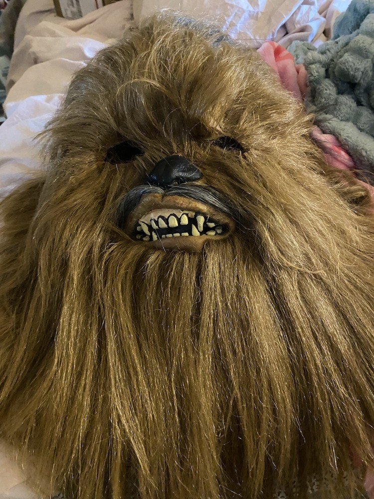 Authentic Star Wars Chewbacca Mask From Mid 2000’s￼