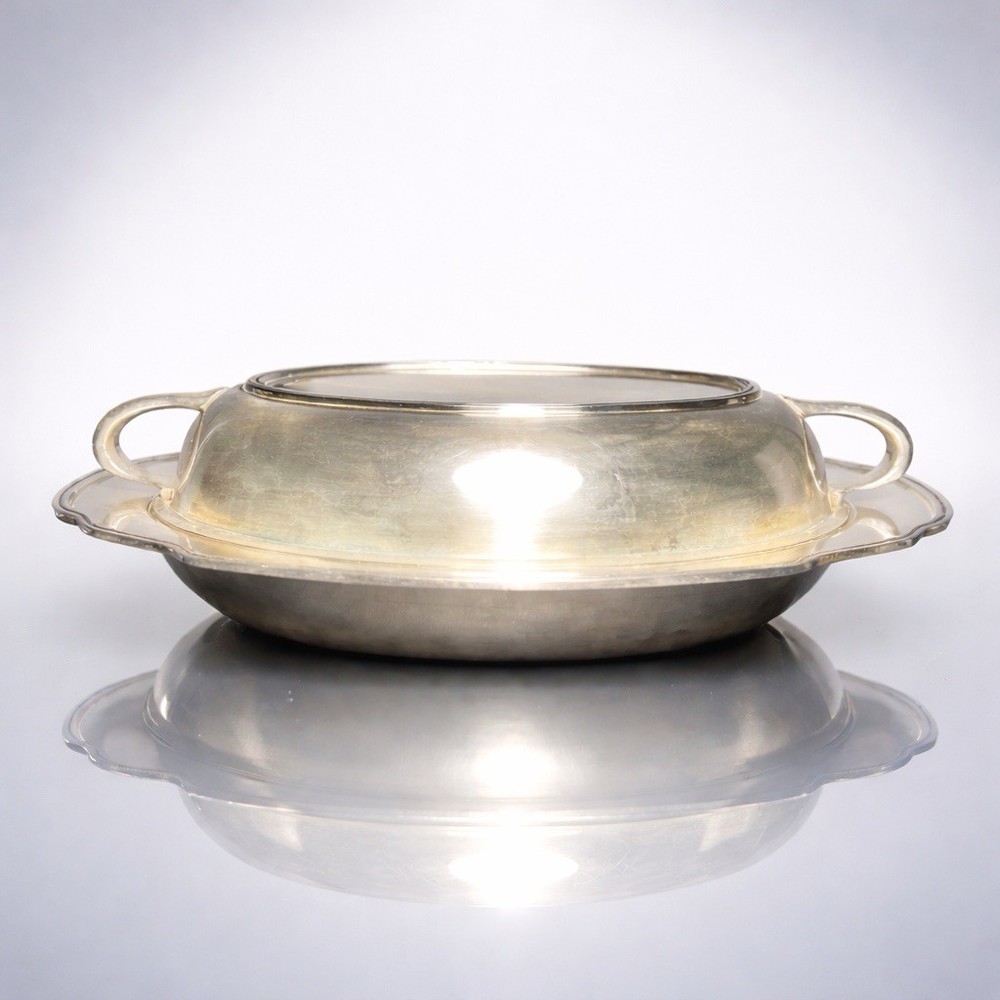 Wallace 1950s Nancy Deane Silver Plate 2-in-1 Covered Vegetable Dish, 11x7.75”