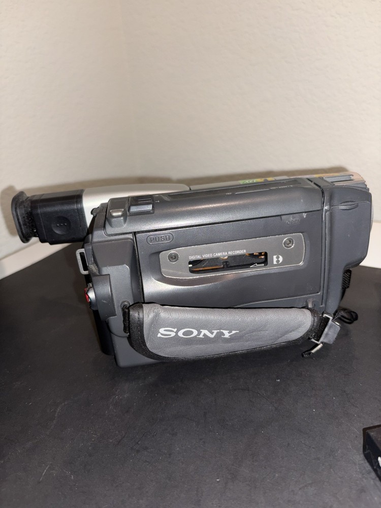 Sony DCR-TRV120 NTSC