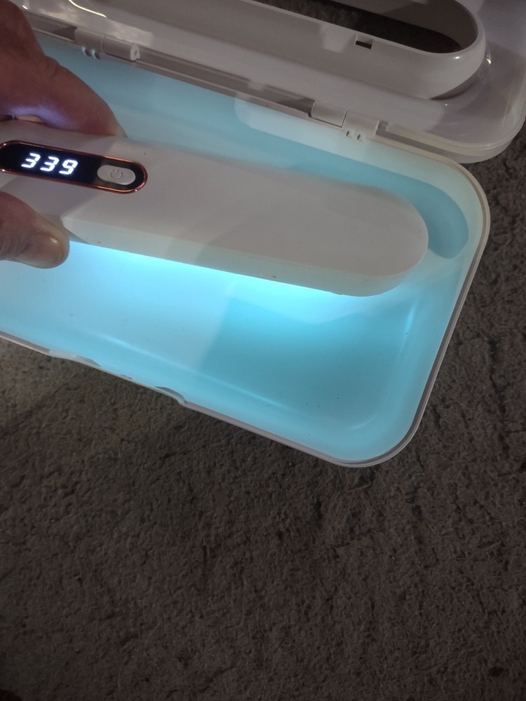 Portable UV Mini Sterilizer/Sanitizer White