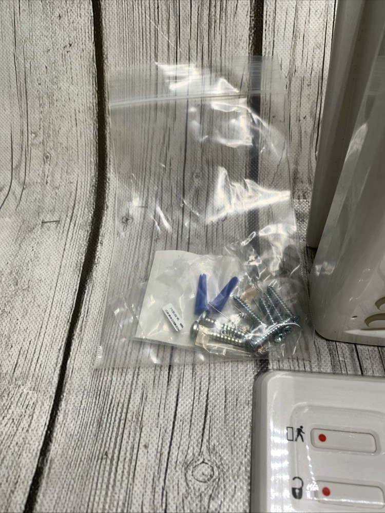 GE Simon XT Security System Panel And Accessories