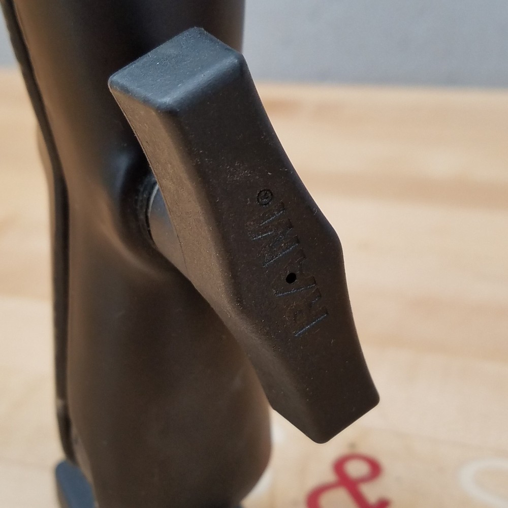 Keyence CV-020 CCD Camera - USED