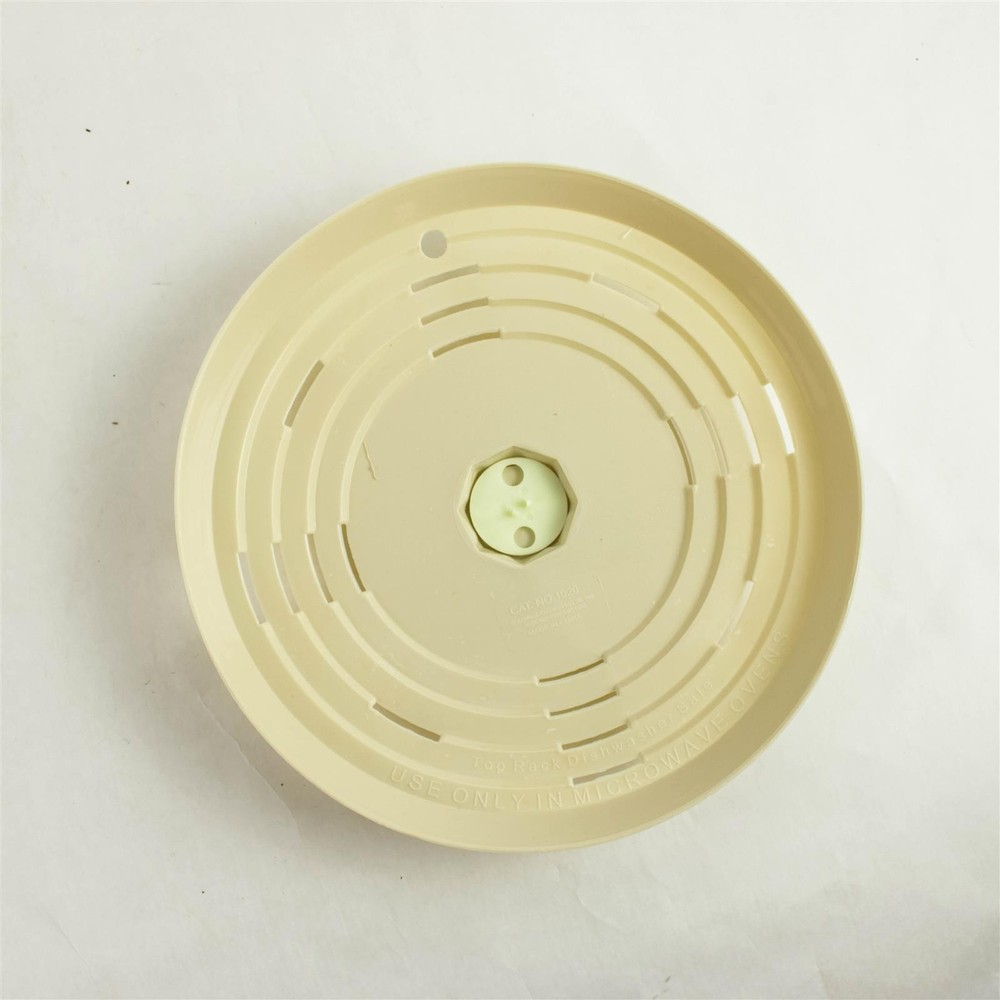 Nesting Microwave Plate Covers Stackable Plastic 10.5in x 4in