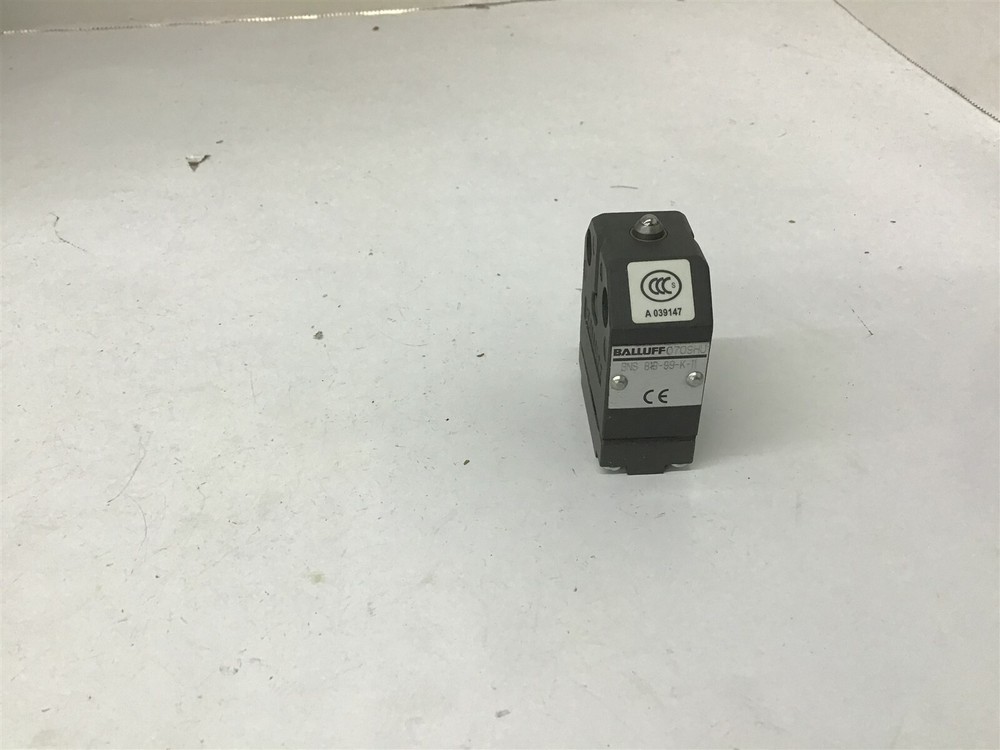 Balluff BNS 819-99-K-11 Limit Switch