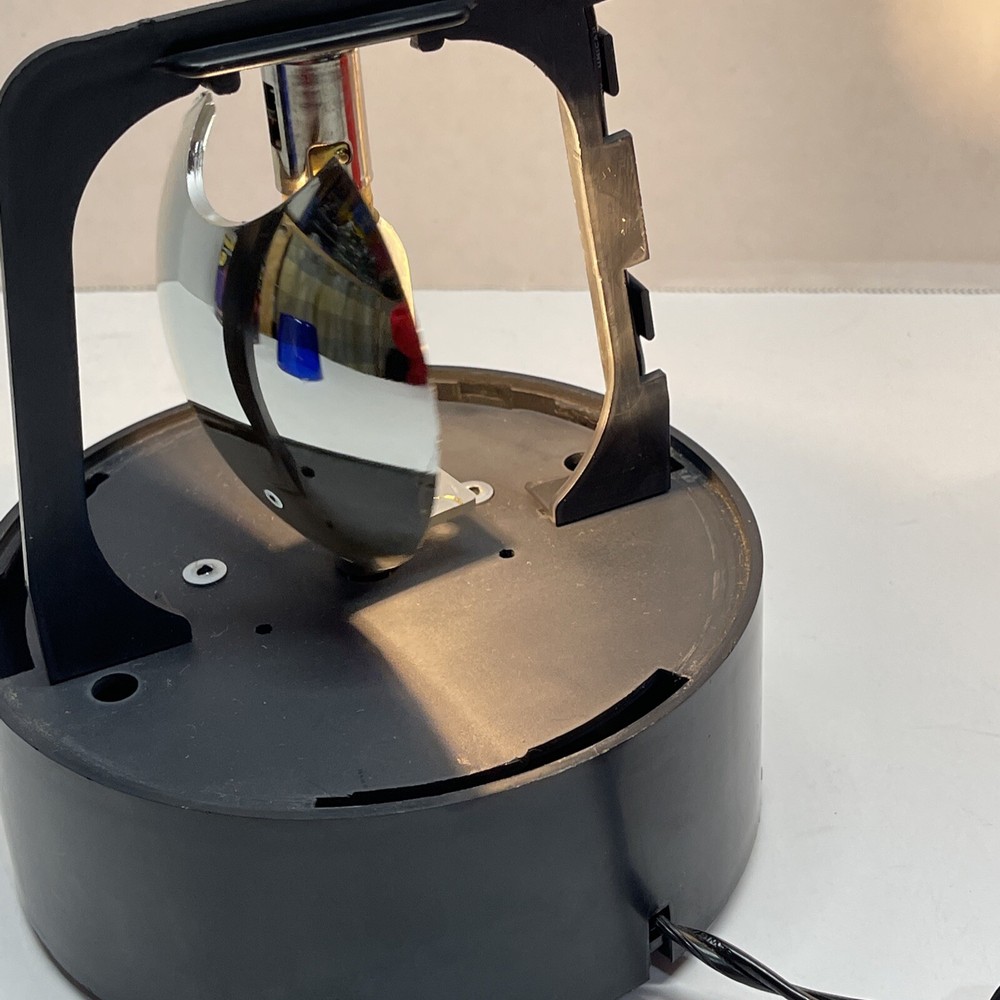 Rotating Multi Flasher with Red and Blue Domes with Extra Bulbs