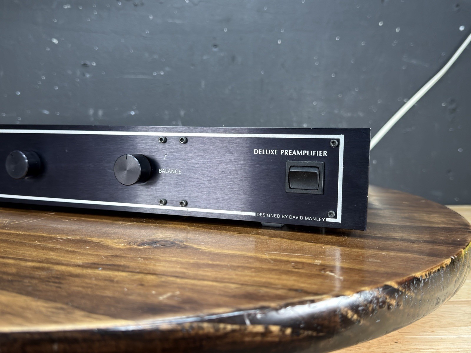 VTL Deluxe M/M Vacuum Tube Logic Preamplifier Designed By David Manley