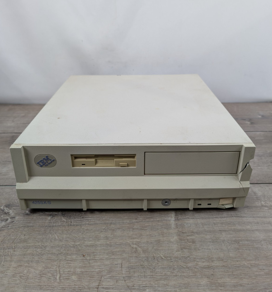 Vintage IBM PS/ValuePoint 425SX/S Computer Case UNTESTED