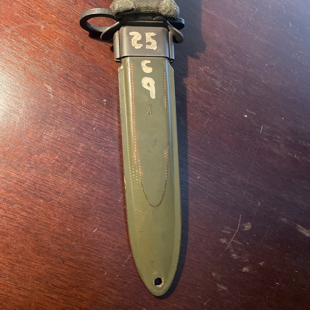 Bayonet Vintage