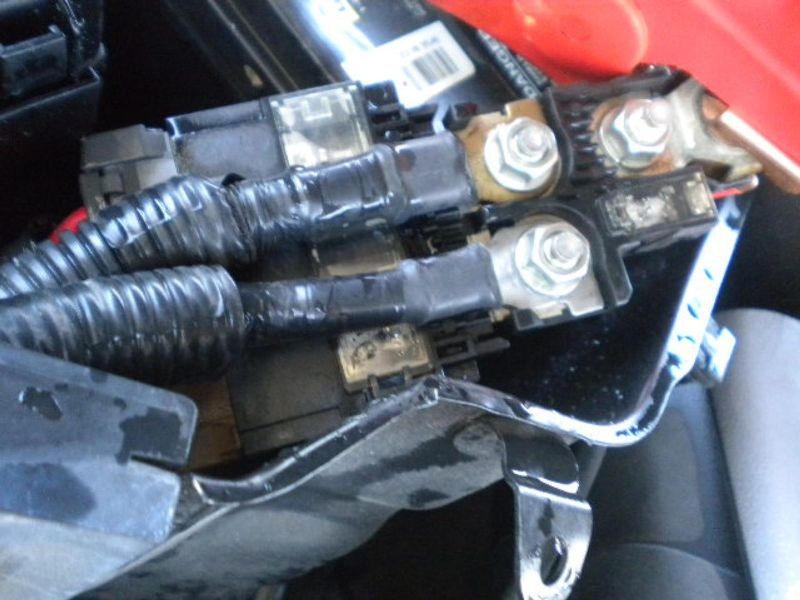 M45 2007 Distributor 137417