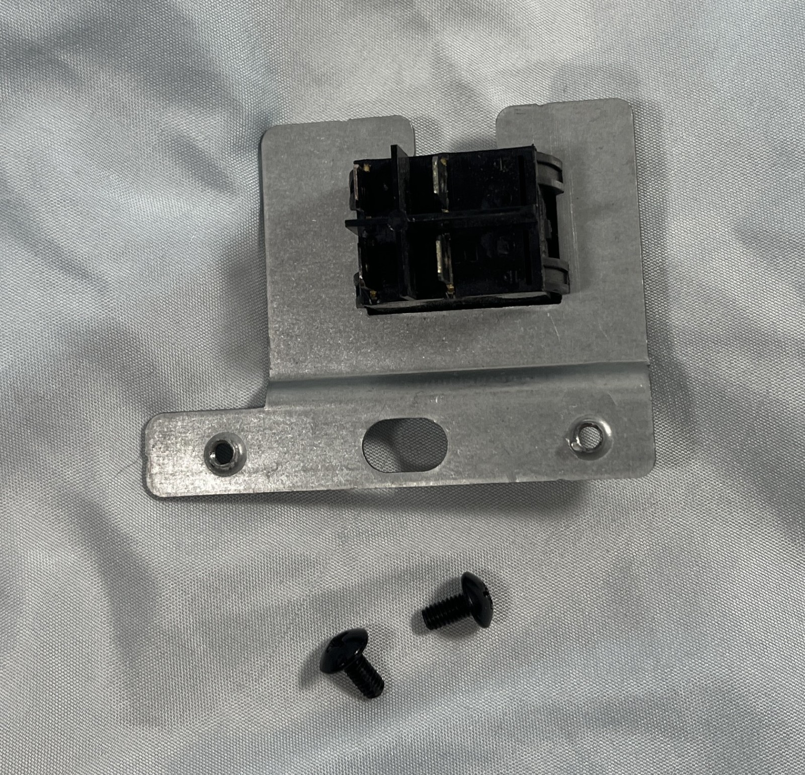 Crathco Cold Beverage Dispenser CS-4E/2D/3D-16 - On Off Rocker Switch - 99066