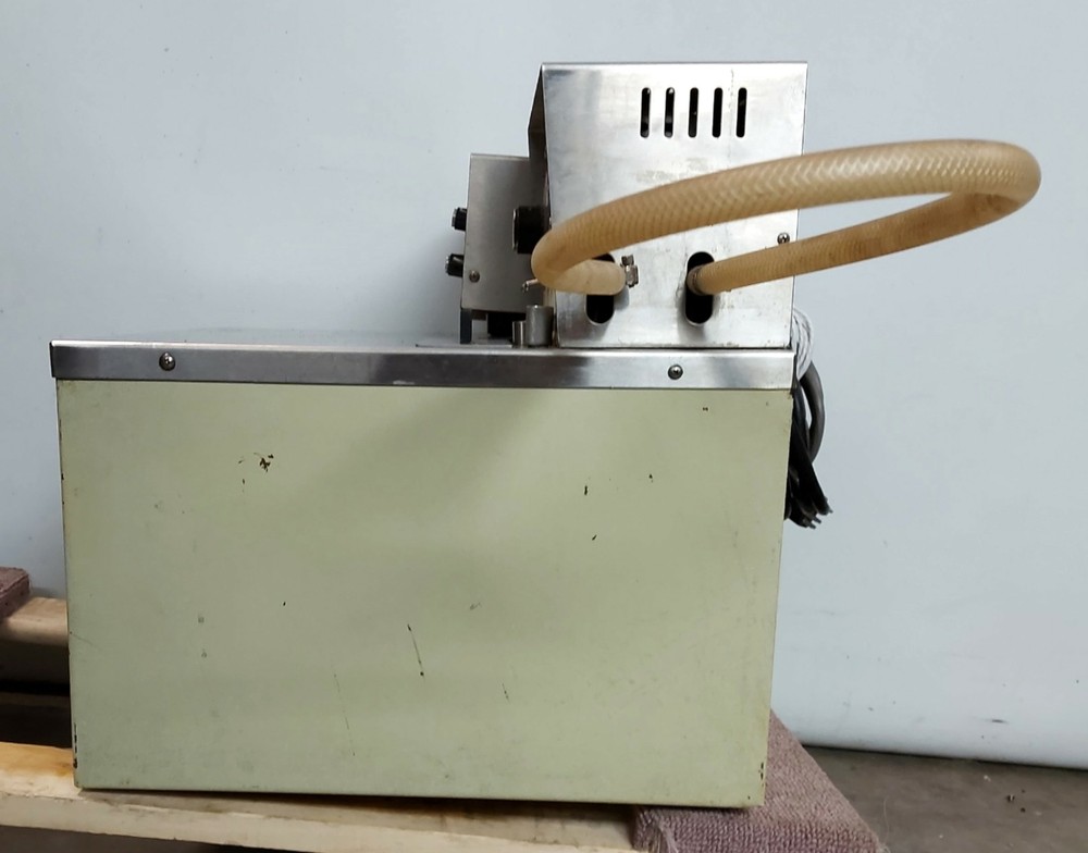 Neslab 600183 Alfa RTC-A Recirculating Bath -30-100℃ 115VAC w/Digital Controller