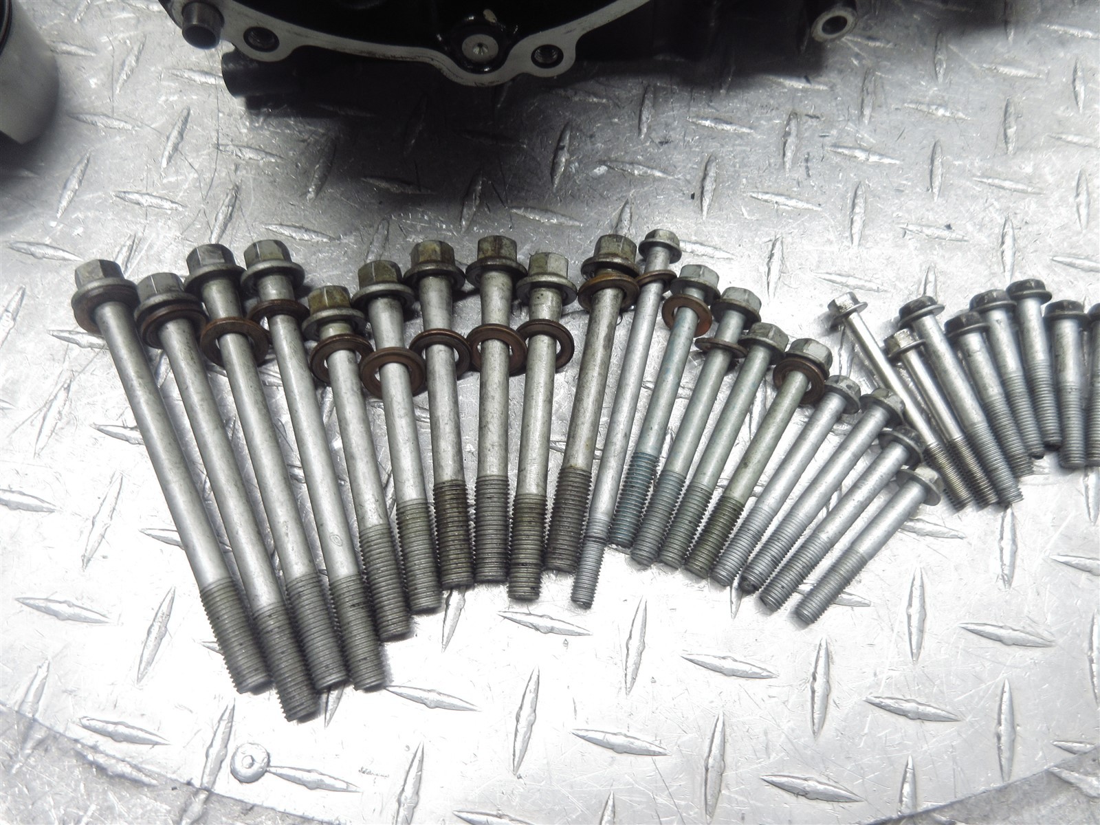 2009 08-11 Kawasaki ZX14R ZX14 Crankcase Case Engine Motor Block Piston **READ**