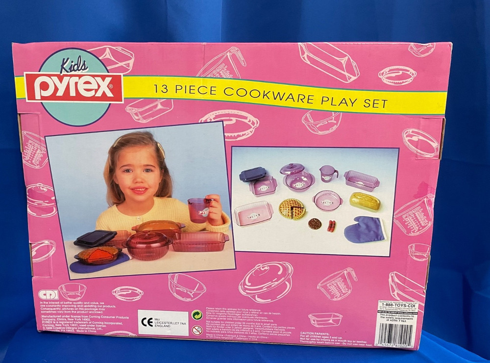 1999 Kids Pyrex Mini Cookware Play Set 13pc NIB