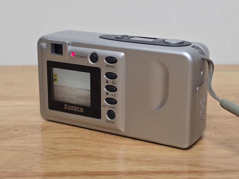 Konica KD-100 1.3MP Compact Digital Camera Silver Tested Working