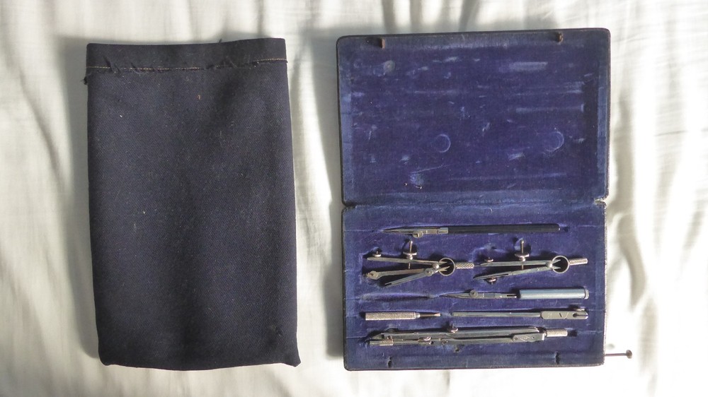 Vintage BWC London Compass Set