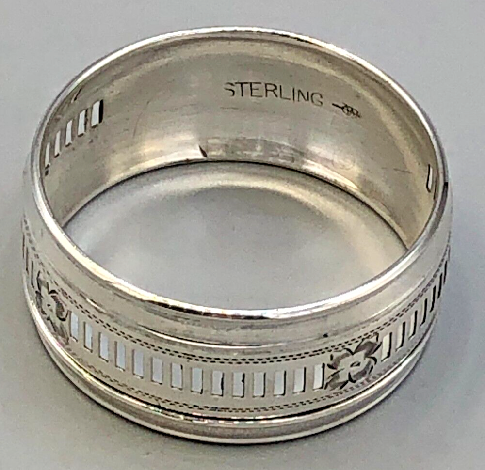 Webster Sterling Silver Napkin Ring 3/4" wide, pierced pattern