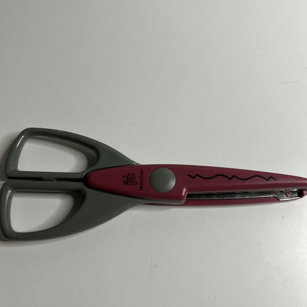 Provo Craft Decorative Scissors. RTS