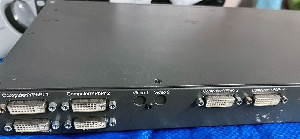 Avitech VCC-8004V Multi-View Video Control Center READ