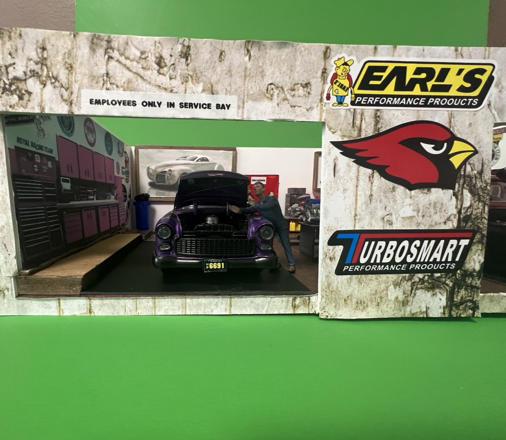 Built From Scratch - 1/24 Scale Diorama – “Earl’s Performance”