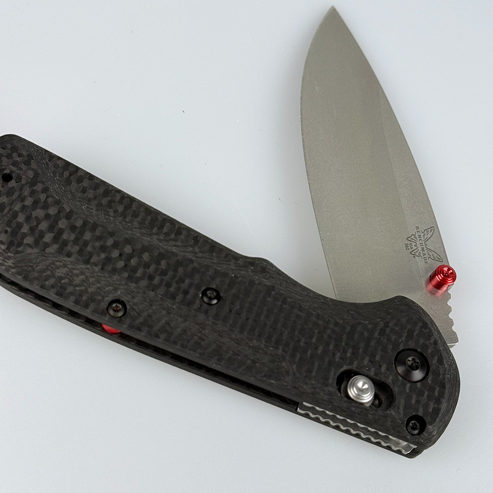 Benchmade Freek 560-03 S90V AXIS® Lock Black Carbon Fiber Handle Folding Knife