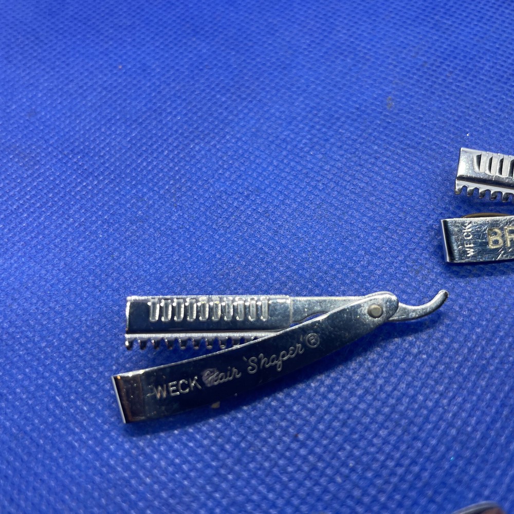 straight razor brooch pins