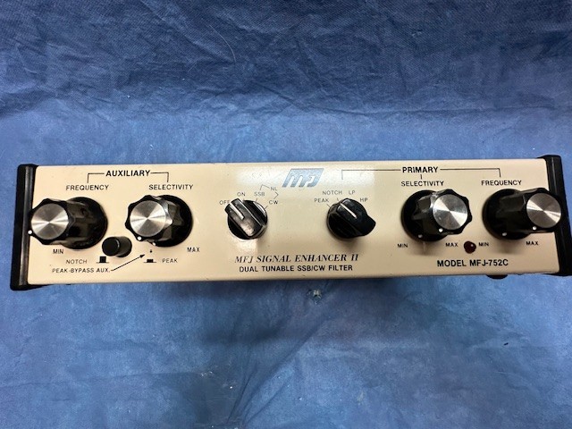 MFJ-752C signal enhancer II