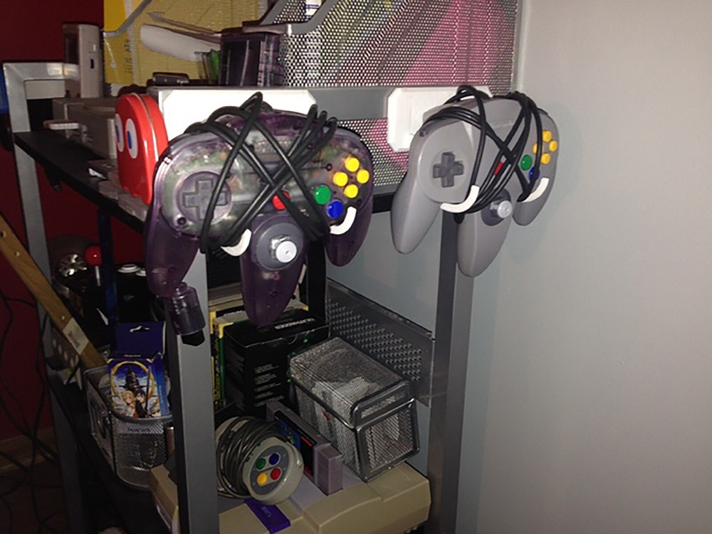 Nintendo 64 N64 Controller Wall Mount Holder Hanger Bracket Gamepad Organizer